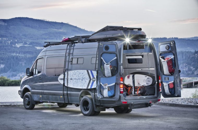 Mercedes Benz RV Rentals on RVnGO 04
