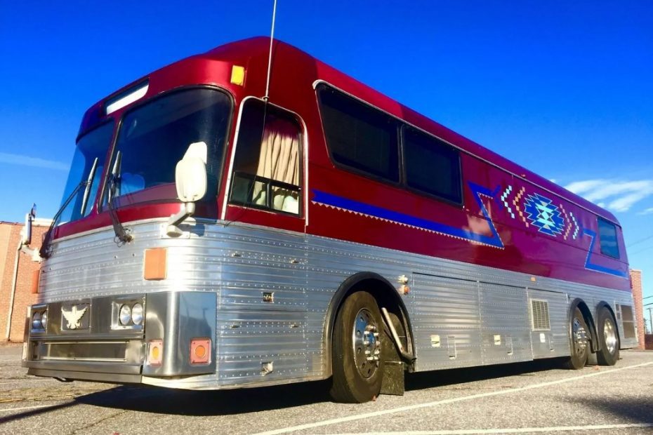 Rent Your Own Rock & Roll Tour Bus