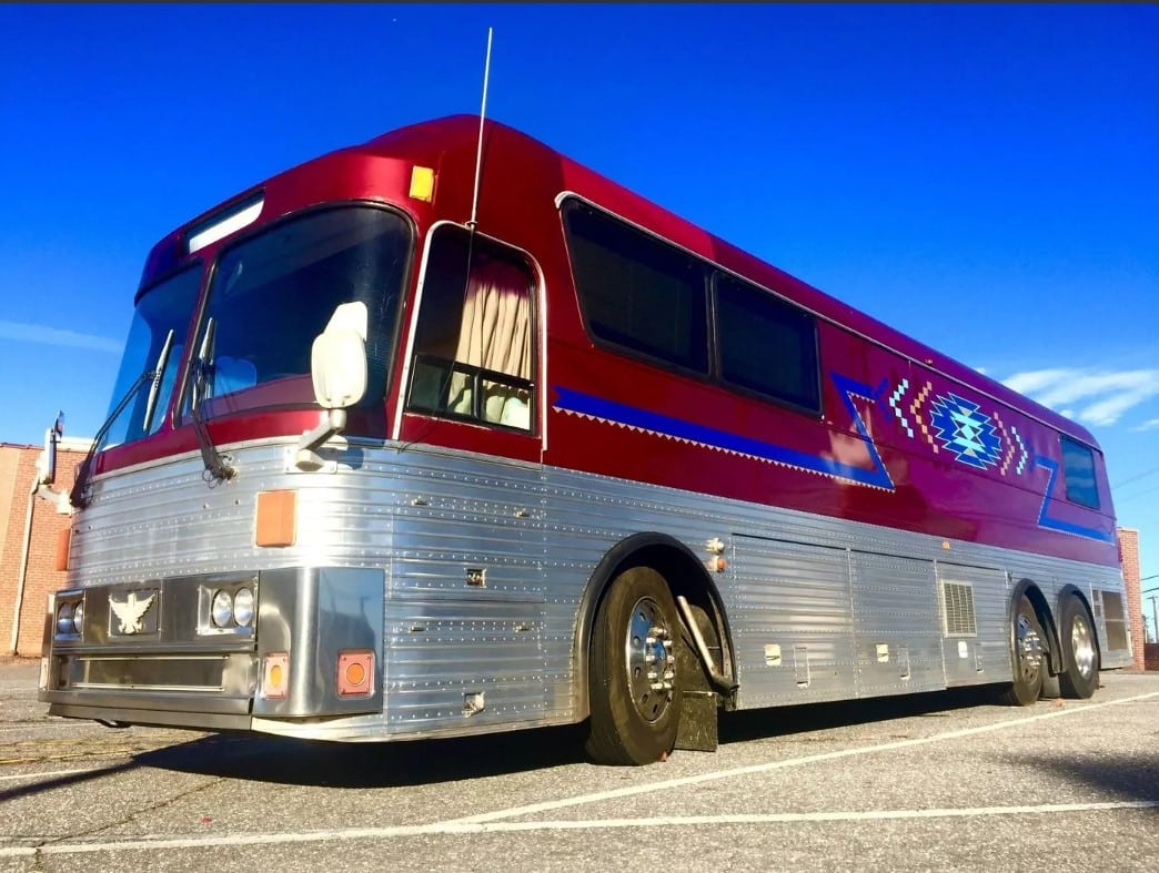 Rent Your Own Rock & Roll Tour Bus