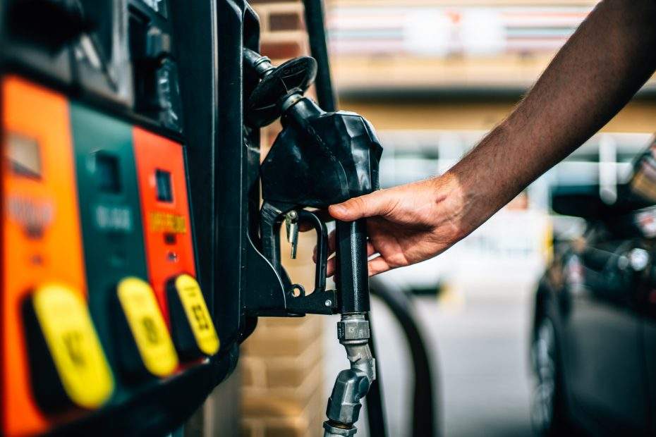 How much does gas cost to fill up an RV