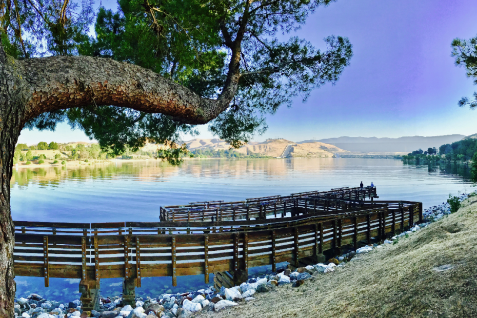 Castaic Lake