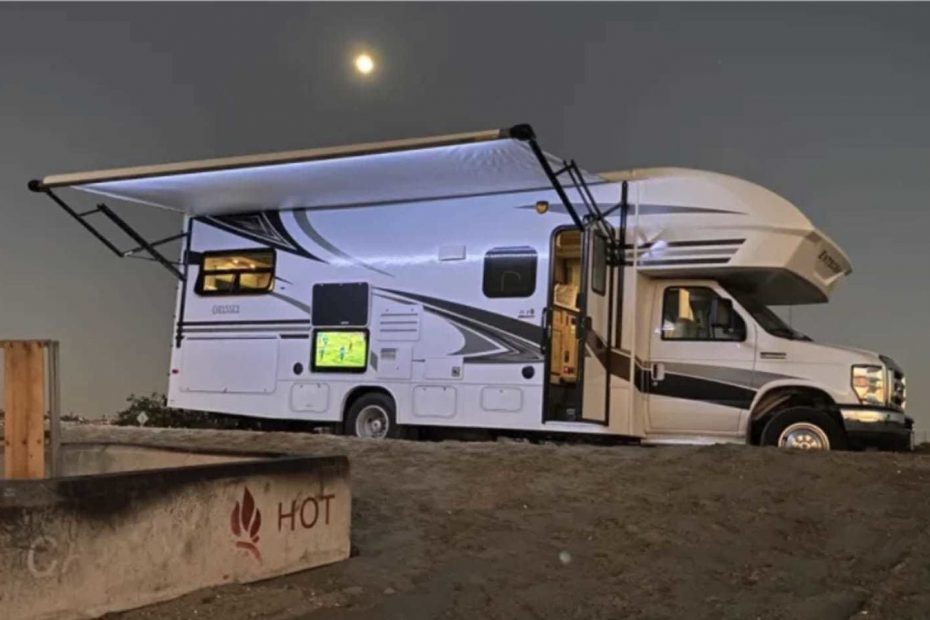 2019 Entegra Coach Odyssey 25R1 (1)