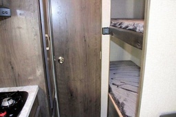 Photo 3 thumbnail 5