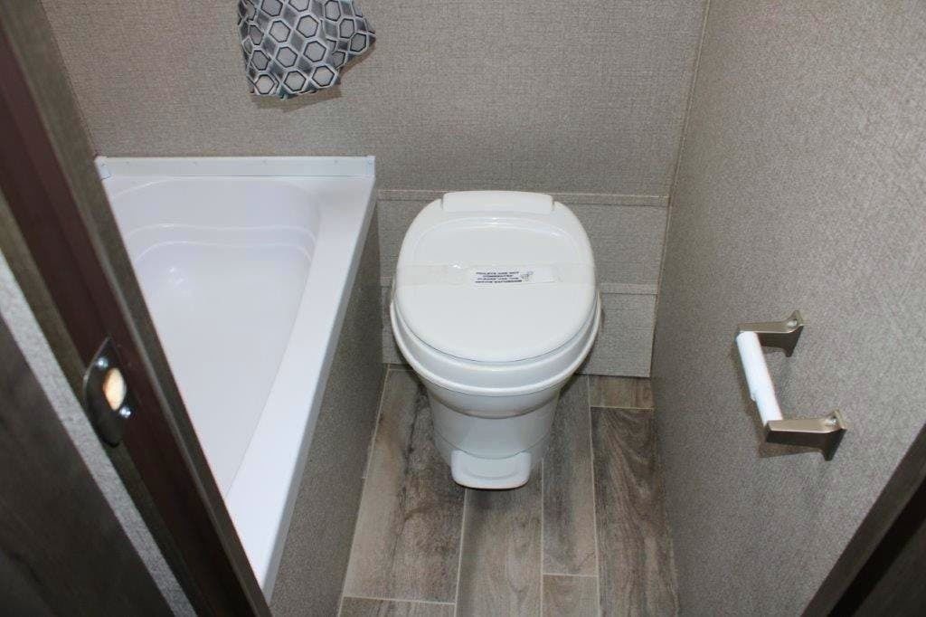 Photo 6 - 2021 Jayco Travel Trailer rental photo 8
