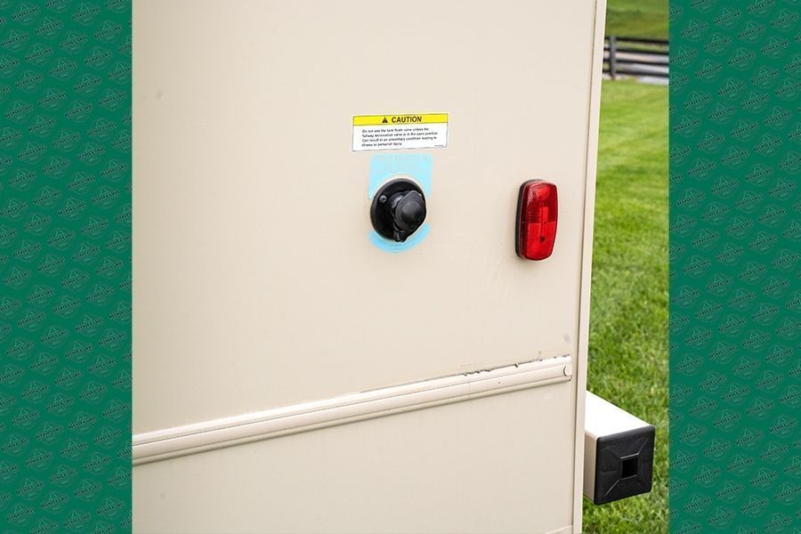 Photo 10 - 2020 Winnebago Class C Motorhome rental photo 12