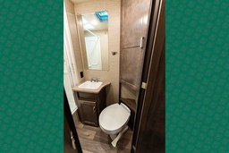 Photo 31 thumbnail 33