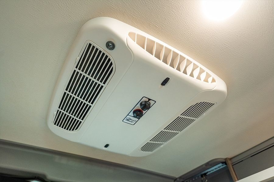Photo 4 - 2020 Winnebago Class B Motorhome rental photo 6