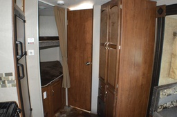 Photo 14 thumbnail 16