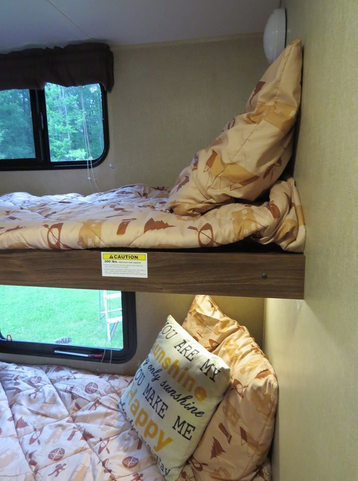 Photo 6 - 2017 Coleman Travel Trailer rental photo 8