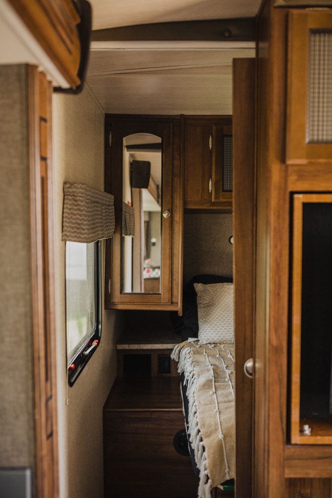 Photo 10 - 2018 HEART LAND Travel Trailer rental photo 12