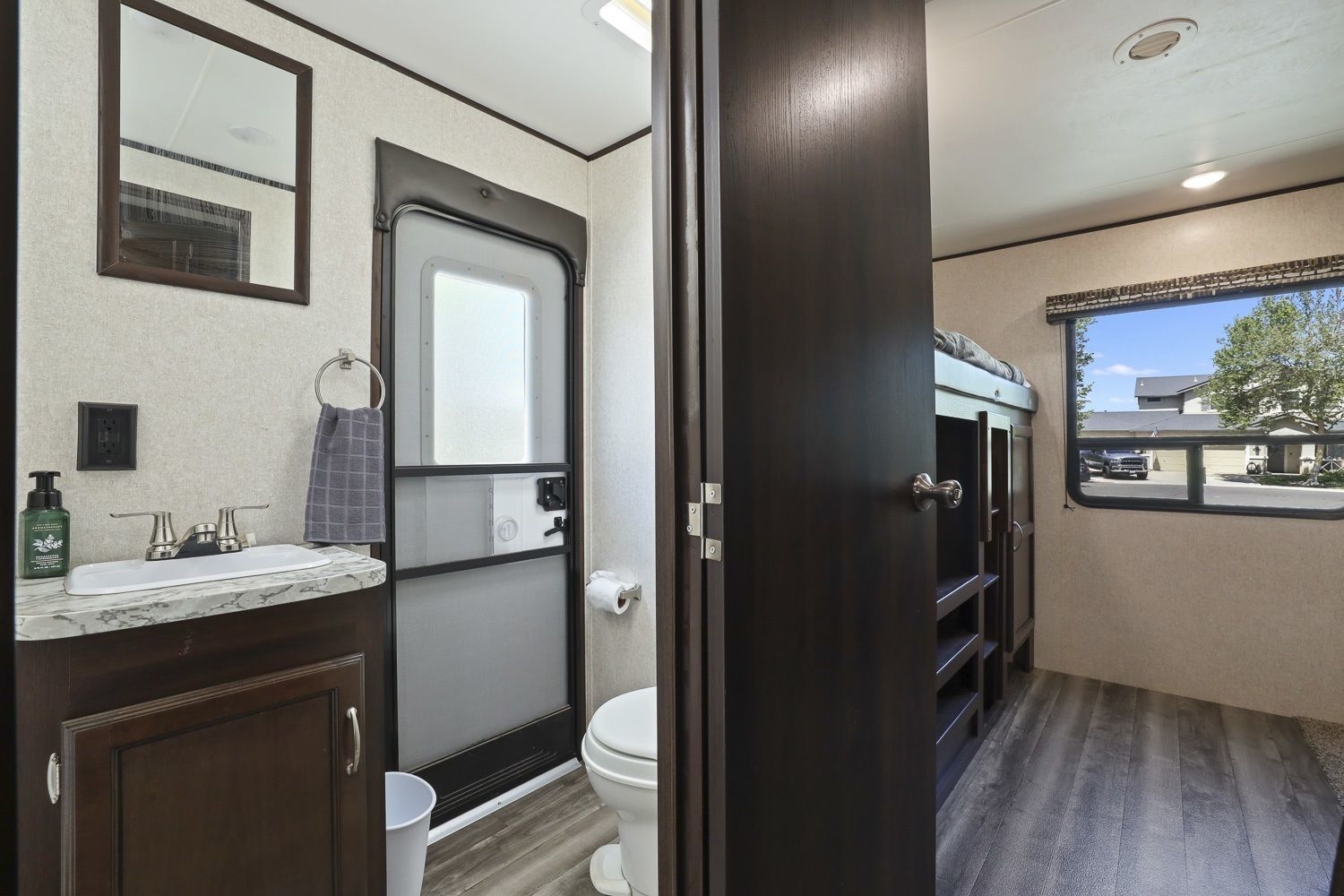 Photo 22 - 2018 Jayco Travel Trailer rental photo 24