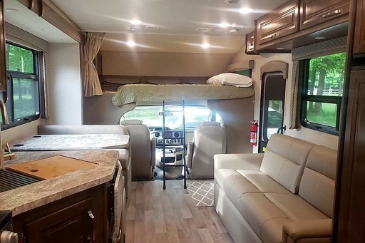 2020 Jayco Jayco with bunks Class C Motorhome for rent in Seymour, IN