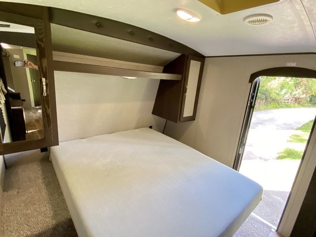 Photo 7 - 2020 Keystone Travel Trailer rental photo 9