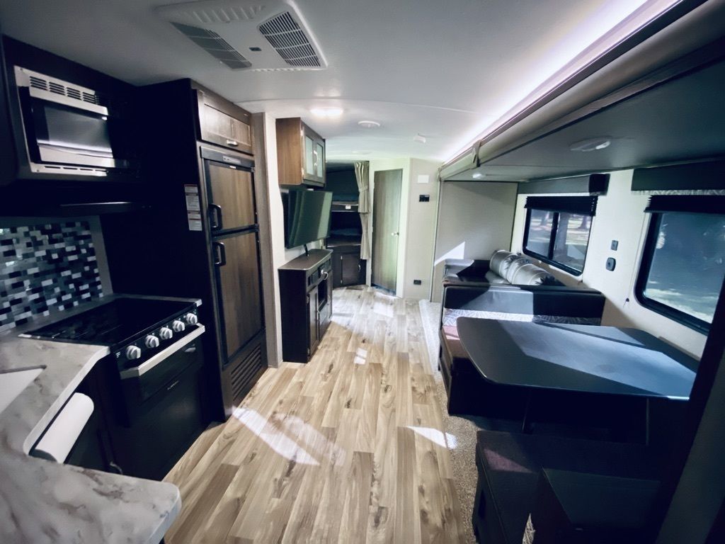 Photo 8 - 2020 Keystone Travel Trailer rental photo 10