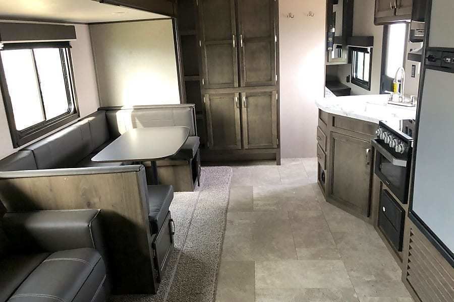 Photo 4 - 2021 Jayco Travel Trailer rental photo 6