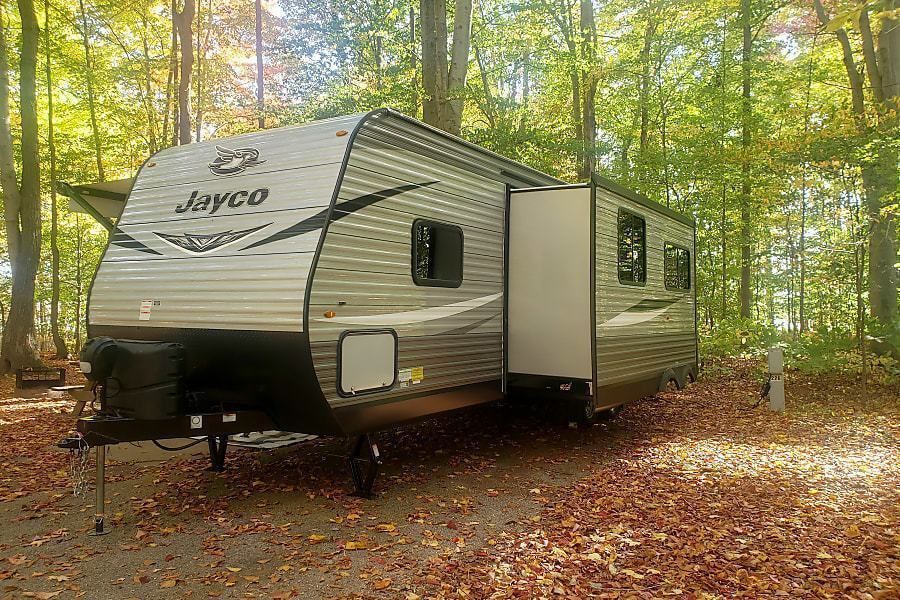 Photo 15 - 2021 Jayco Travel Trailer rental photo 17