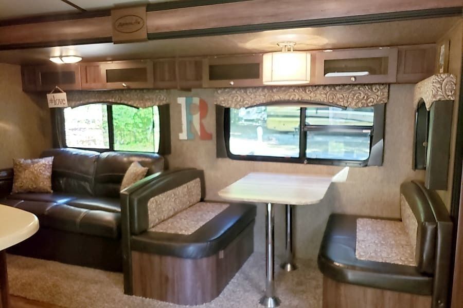 Photo 8 - 2016 Aerolite Travel Trailer rental photo 10