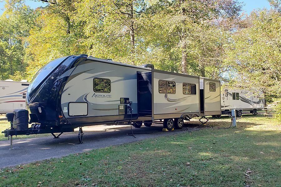 Photo 18 - 2016 Aerolite Travel Trailer rental photo 20