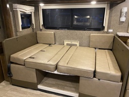 Photo 7 thumbnail 9