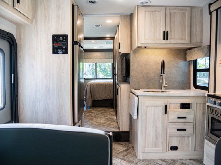 Photo 5 - 2022 Forest River Class C Motorhome rental photo 7