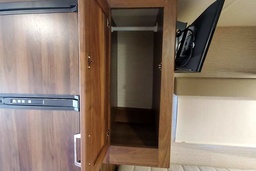 Photo 4 thumbnail 6