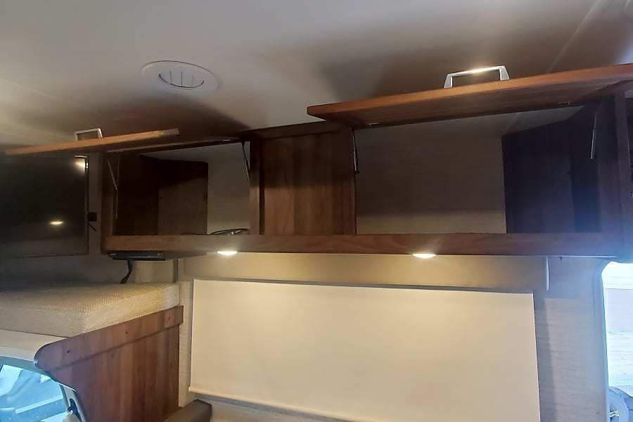 Photo 27 - 2021 Winnebago Class C Motorhome rental photo 29