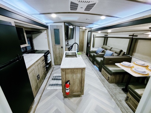 2021 Forest River Wildwood Heritage Glenn Travel Trailer for rent in Buford, GA