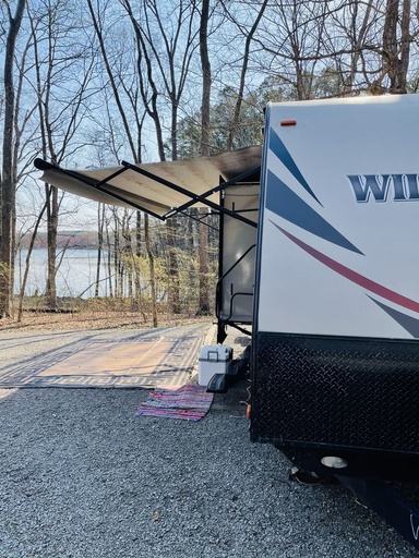 2015 Heartland Wilderness Wilderness Travel Trailer for rent in Golconda, IL