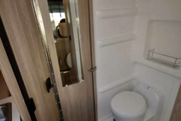 Photo 2 thumbnail 4