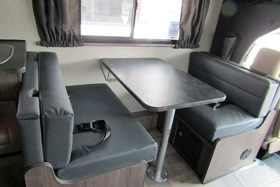 Photo 6 - 2020 Winnebago Class C Motorhome rental photo 8