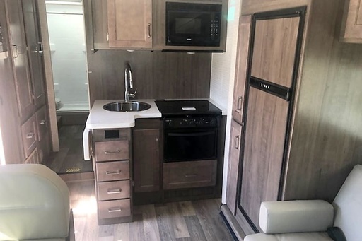 2022 Winnebago Minnie Winnie 26T Class C Motorhome for rent in Reno, NV