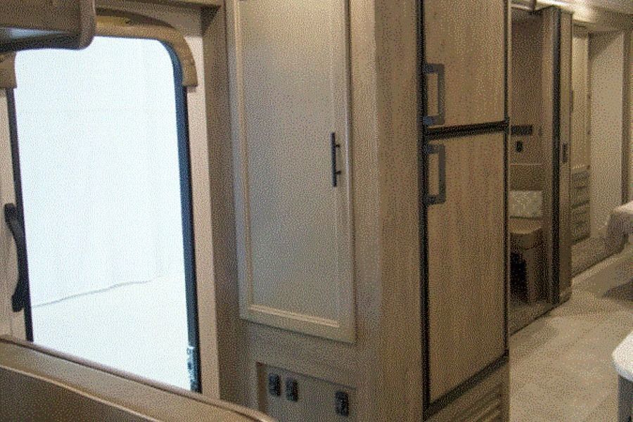 Photo 9 - 2020 Coachmen Class C Motorhome rental photo 11
