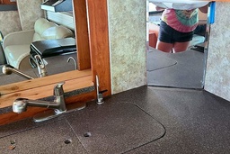 Photo 10 thumbnail 12