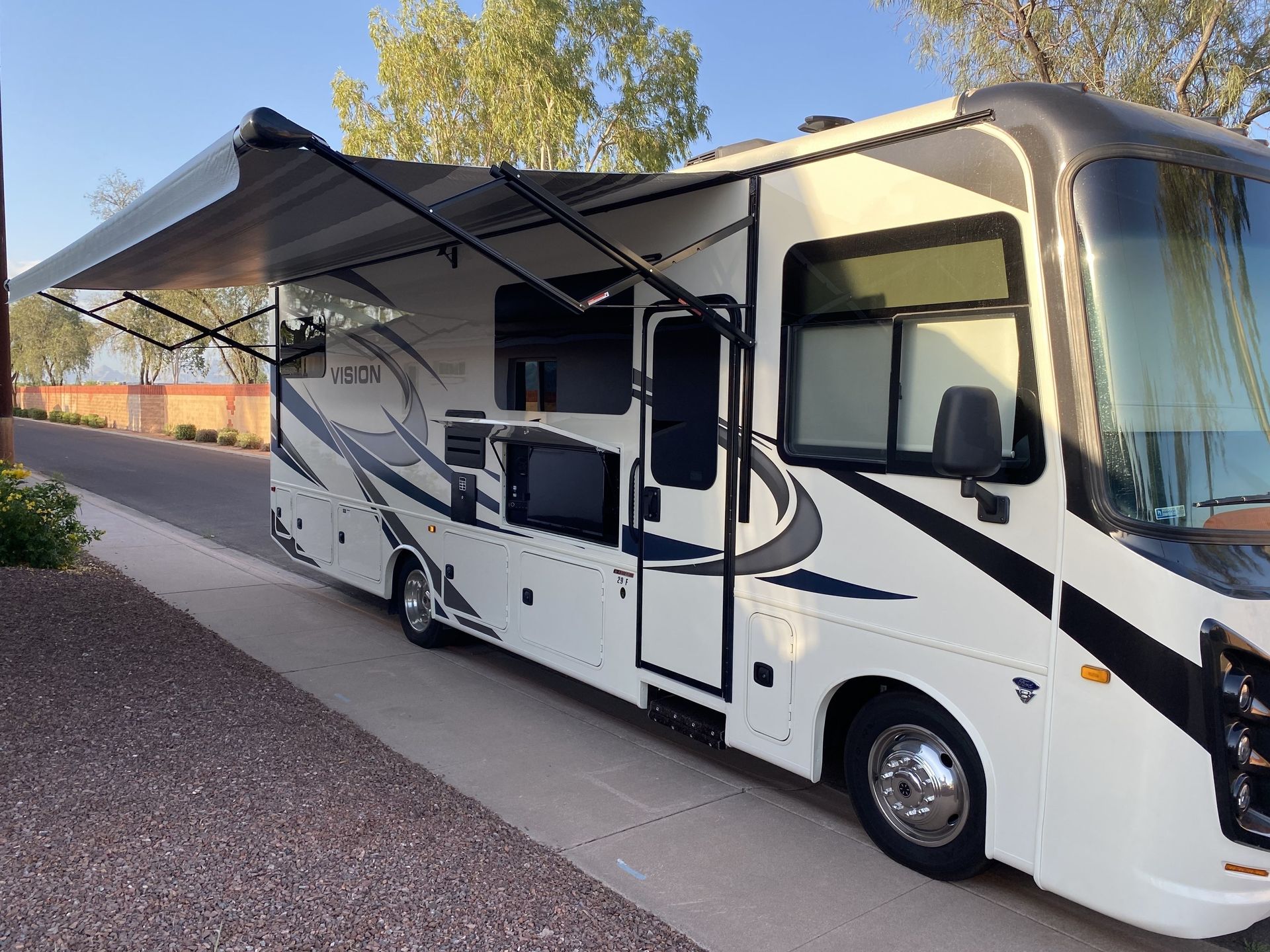 Photo 3 - 2021 Entegra Coach Class A Motorhome rental photo 5