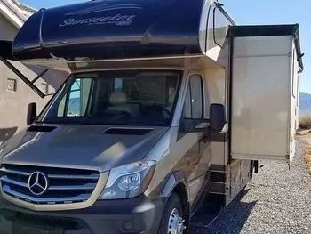 Photo 1 - 2018 Forest River Class C Motorhome rental photo 3