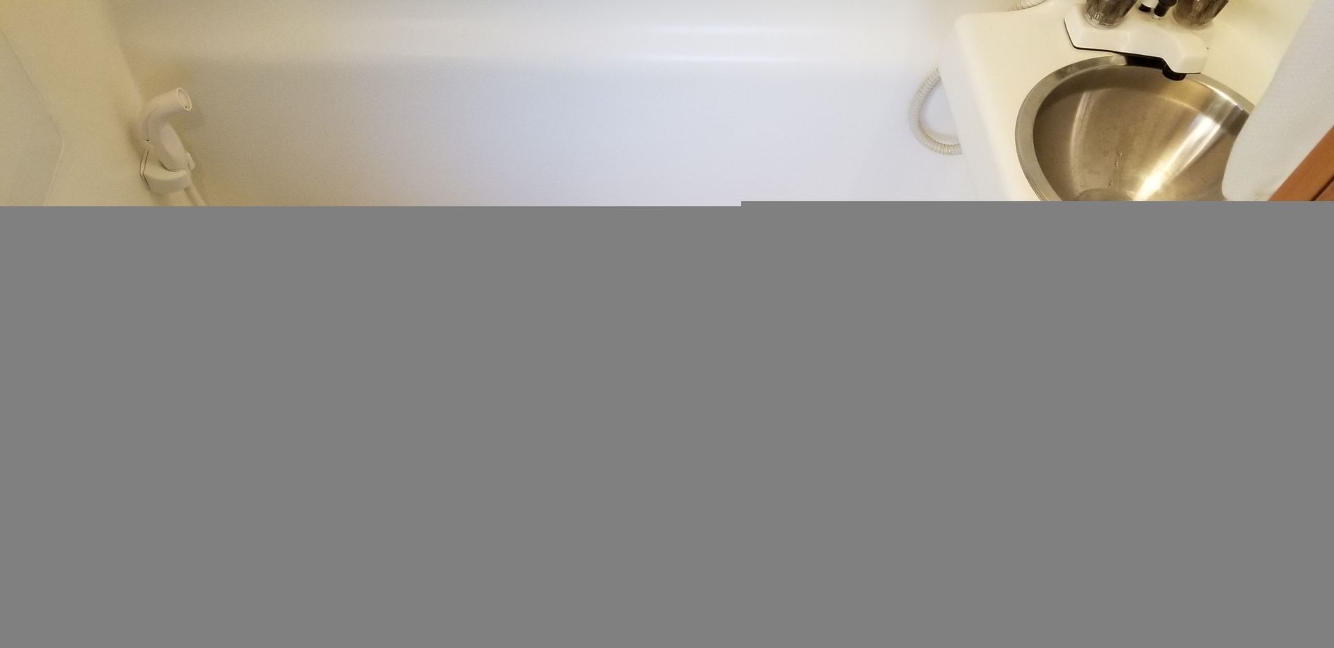 Photo 8 - 2010 Winnebago Class B Motorhome rental photo 10