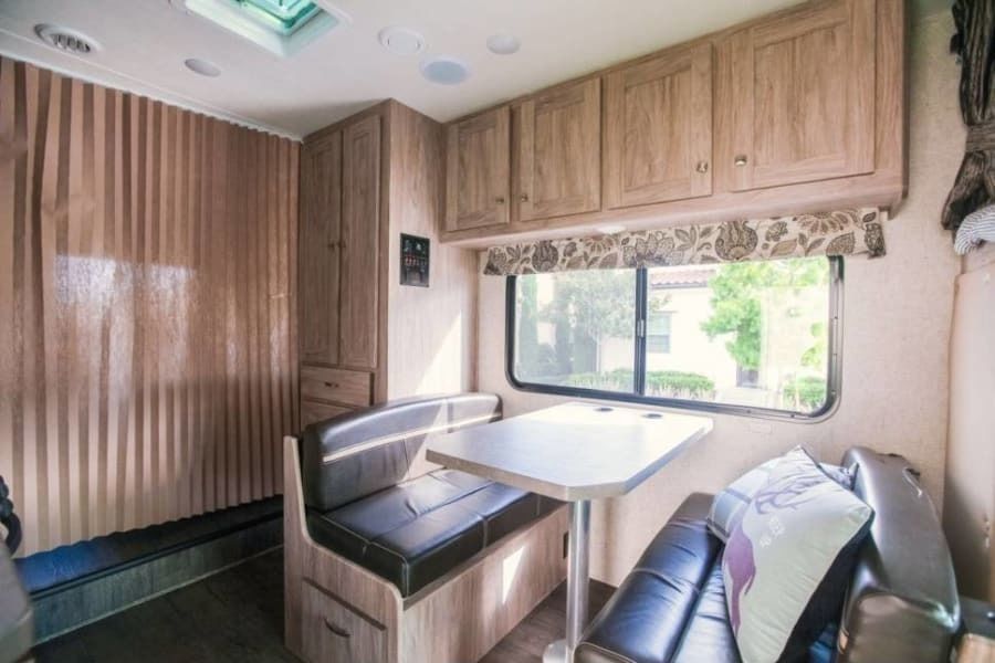 Photo 6 - 2019 Forest River Class C Motorhome rental photo 8
