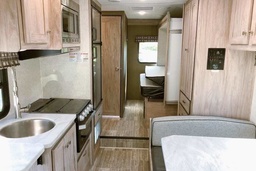 Photo 4 thumbnail 6