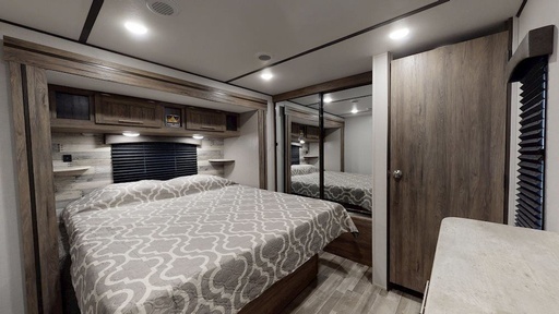 2021 Crossroads ZR340BH Travel Trailer for rent in Centreville, MD