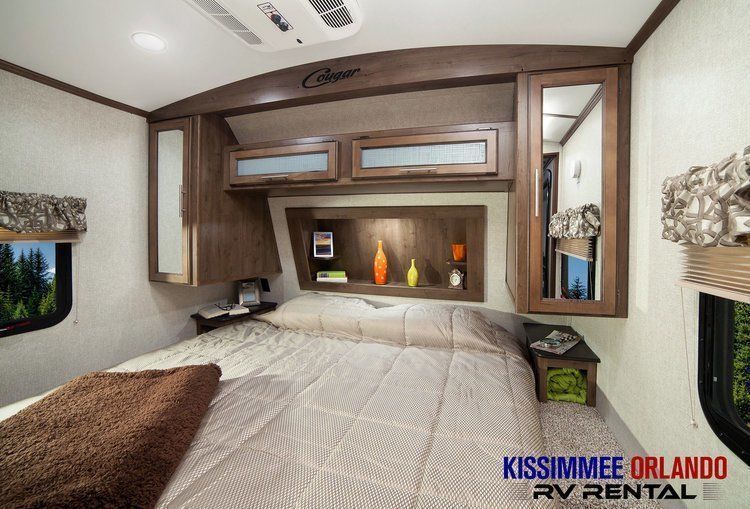 Photo 14 - 2020 Keystone Travel Trailer rental photo 16