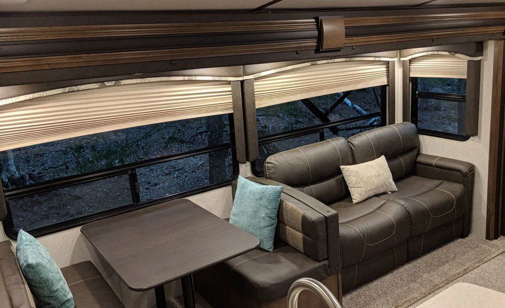 Photo 16 - 2020 Keystone Travel Trailer rental photo 18