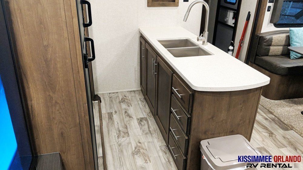 Photo 17 - 2020 Keystone Travel Trailer rental photo 19