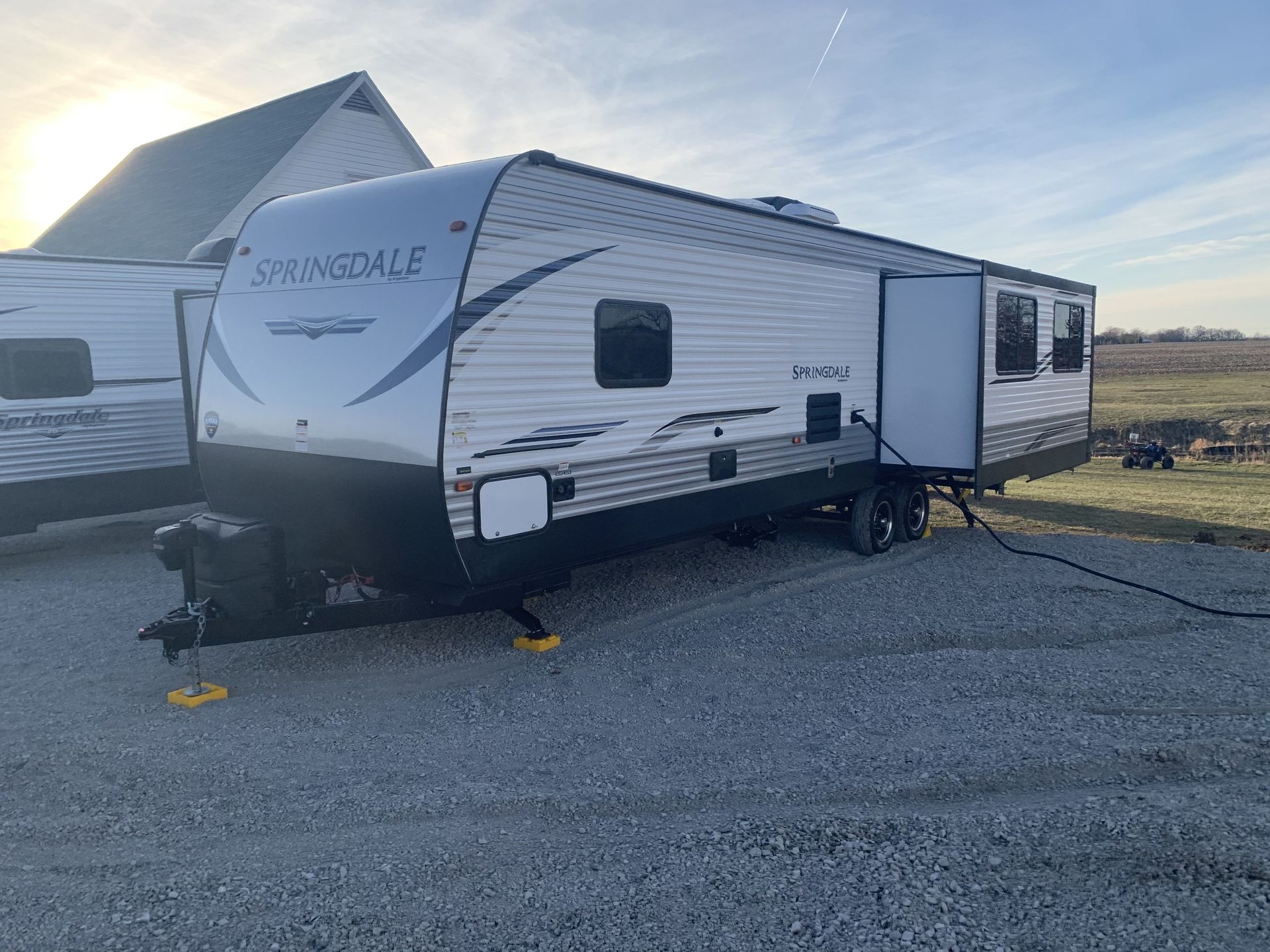 Photo 9 - 2020 Keystone Travel Trailer rental photo 11