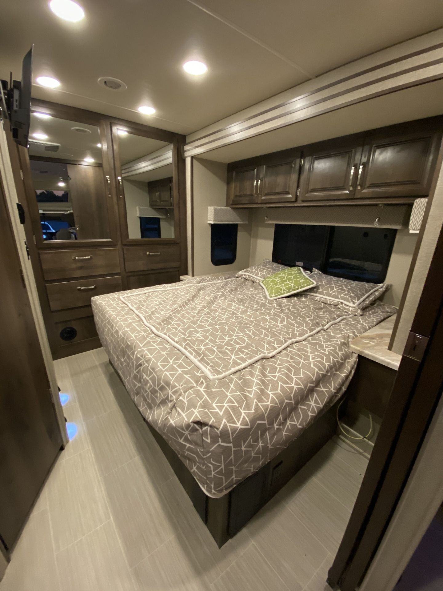 Photo 7 - 2020 Entegra Coach Class C Motorhome rental photo 9