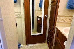 Photo 17 thumbnail 19