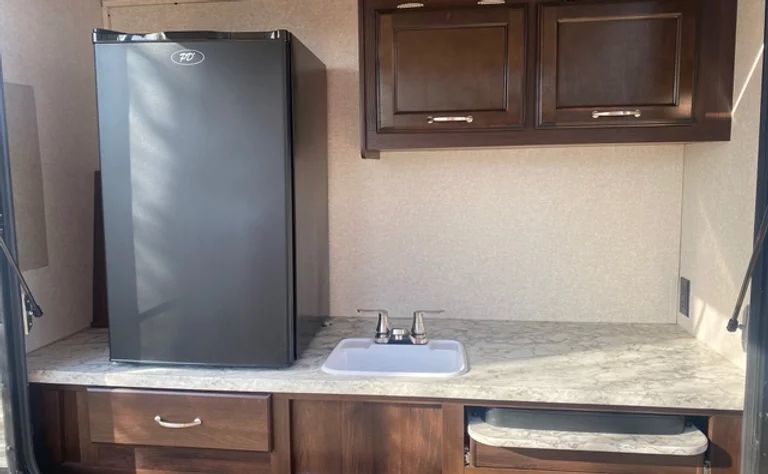 Photo 5 - 2020 Jayco Travel Trailer rental photo 7