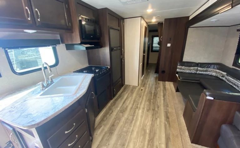 Photo 7 - 2020 Jayco Travel Trailer rental photo 9