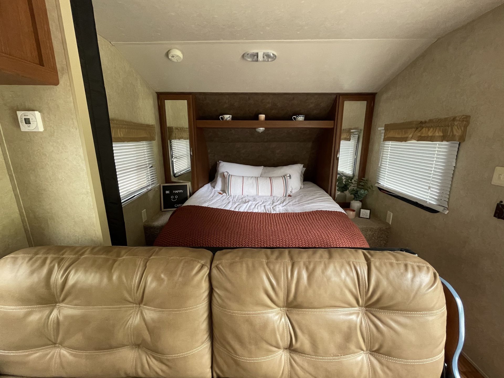 Photo 2 - 2015 Salem Travel Trailer rental photo 4