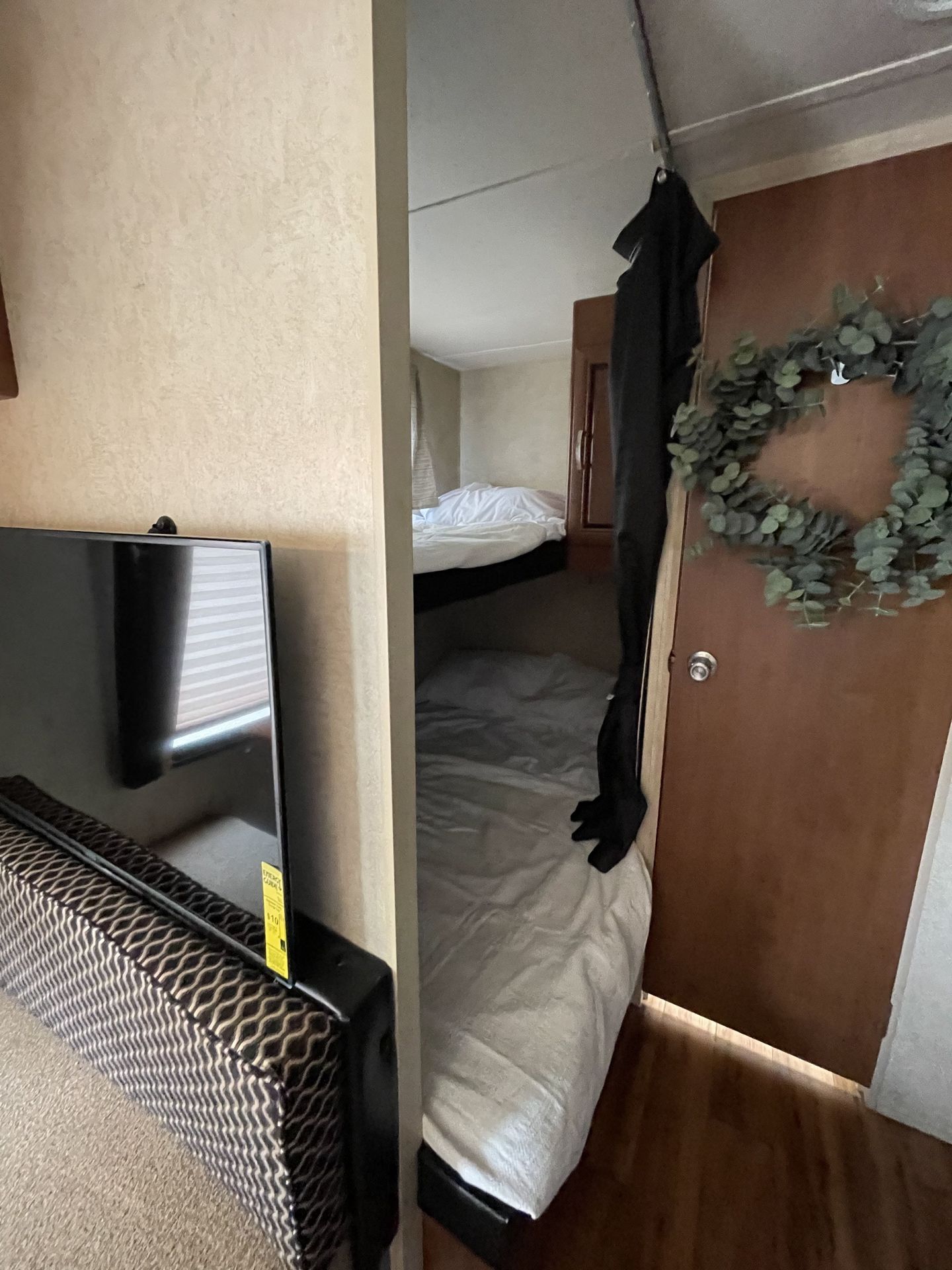 Photo 15 - 2015 Salem Travel Trailer rental photo 17