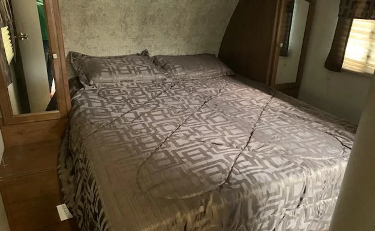 Photo 4 - 2017 Coachmen Travel Trailer rental photo 6